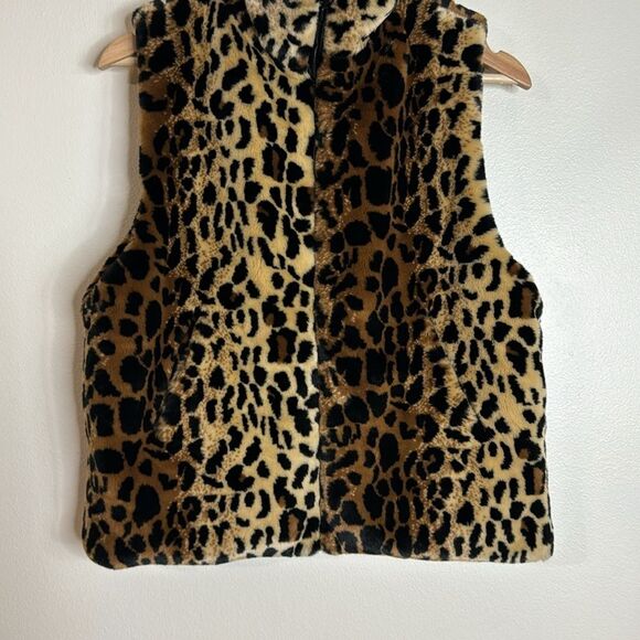 Cejon ladies leopard print faux fur zip up vest size medium - Picture 3 of 10